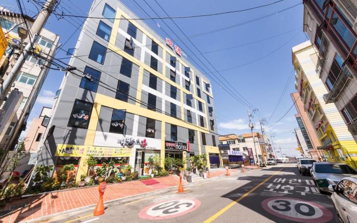 Oido Red Lighthouse Tourist  Hotel