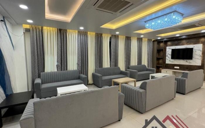 Lavish 5bhk Penthouse in Tolichowki (by SH)