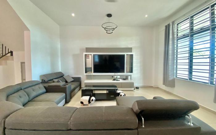 SeaView Family Villa Near Melaka Town By I Housing