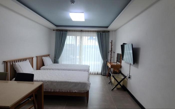 Samsheok Santiago pension