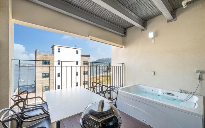 Geoje Paraiso Kids & Pool Villa Spa Pension