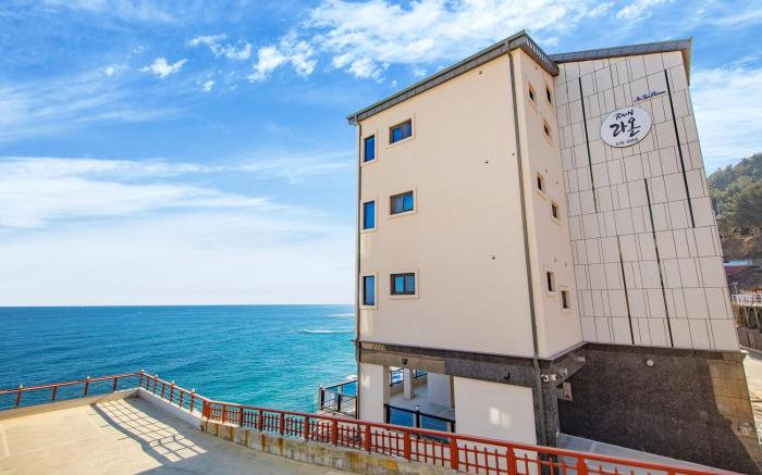 Samcheok Raon Spa Pension