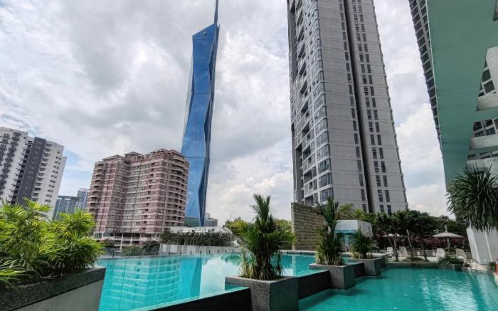 Swiss Garden Residences by Emily