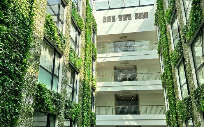 Vinhomes Royal City by Emily in Town