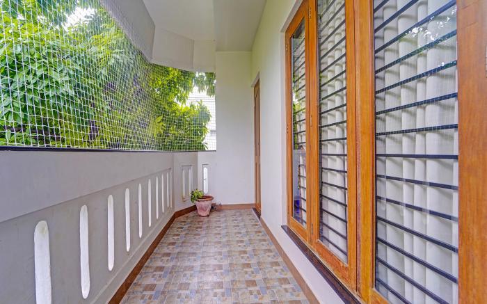 FabHotel Martine’s Residency