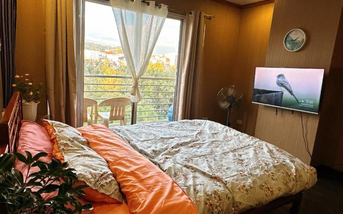 Burnham Suites Staycation  by Casa Amore