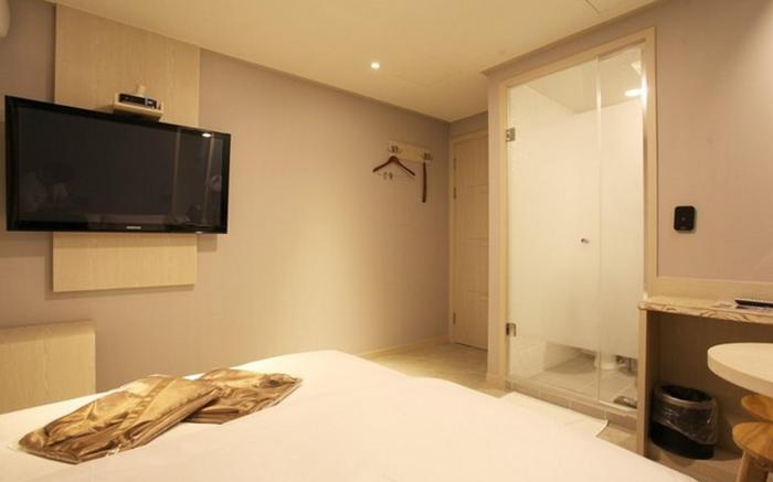 Myeonmok Choi Hotel