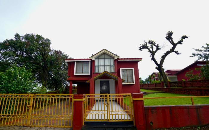 Blue Mormon Jungle Holiday Resort