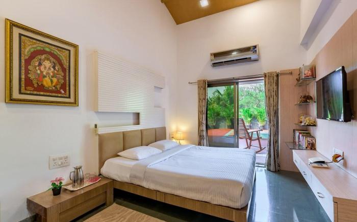 SaffronStays Adora Woods And Hills-Cozy 4BR Pool