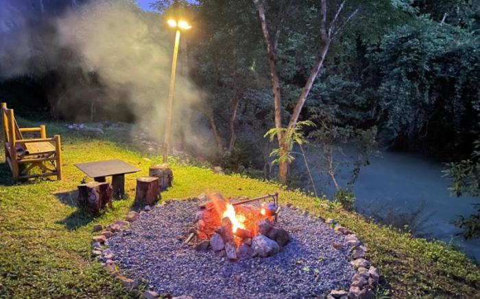 Amornkeeree Khao Sok Camping