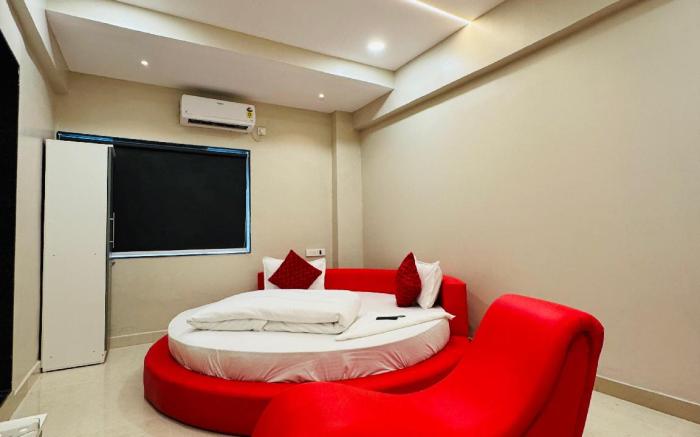 Hotel Elite Stay - Mahalunge Pune