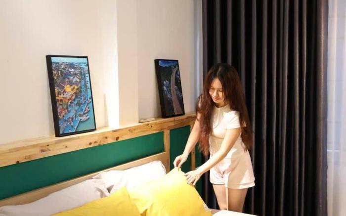 Lunar House Homestay
