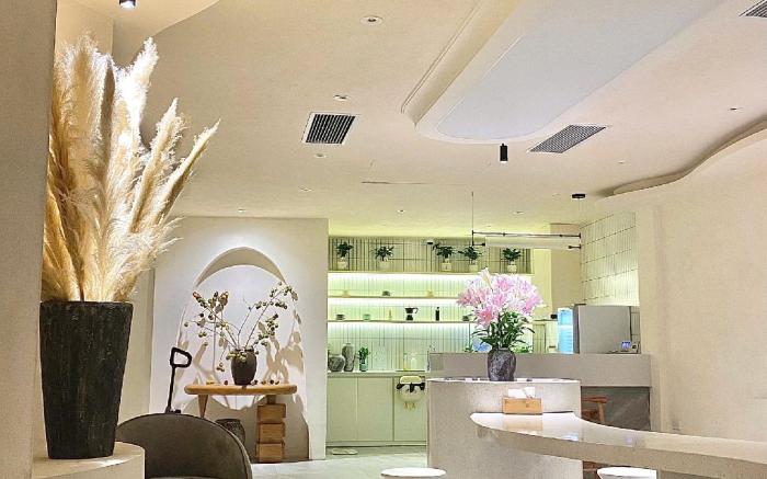 J Village Hotel - Triệu Việt Vương