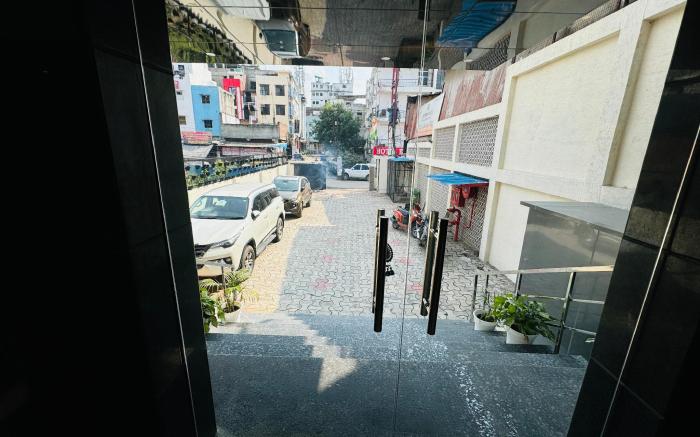 Hotel Majestic Lucknow