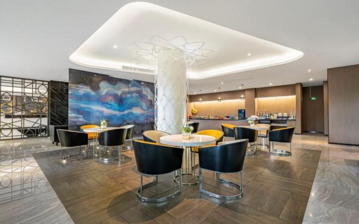 JUYUE HOTEL HONGQIAO AIRPORT