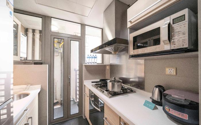 Tyms Stylish 2BR 1 Living Room Apartment in Xuhui