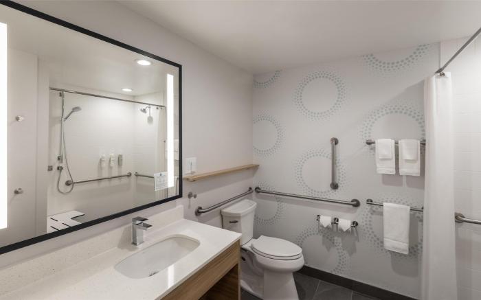 Tru by Hilton Montreal centre-ville