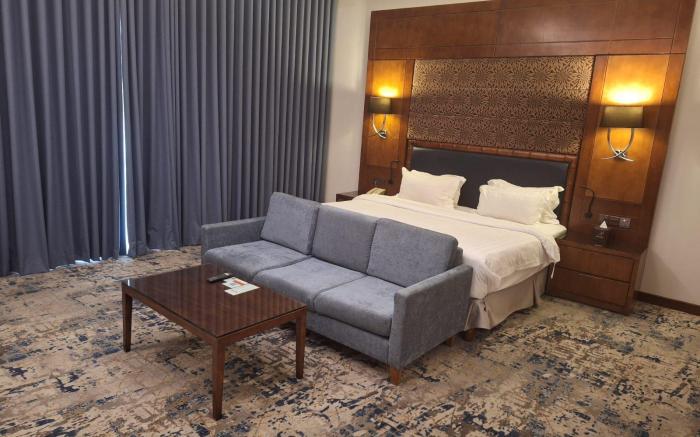 Qaser Al Hamra  Hotel
