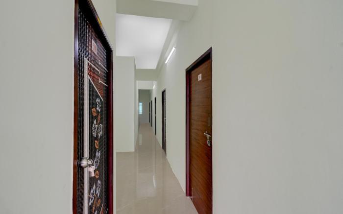 Hotel O Royal Plaza