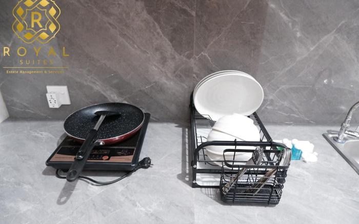 Royal Suites Studio 15RZ | Baloi Apartment