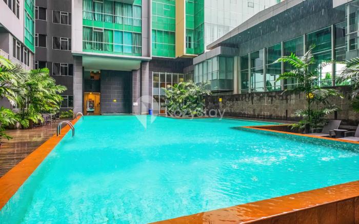 Kuningan Place by Emily in Town