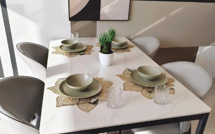 Eshue Designer Suite@Majestic Residence
