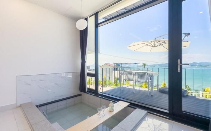 Yeosu Road 328 Ocean View Pool Villa