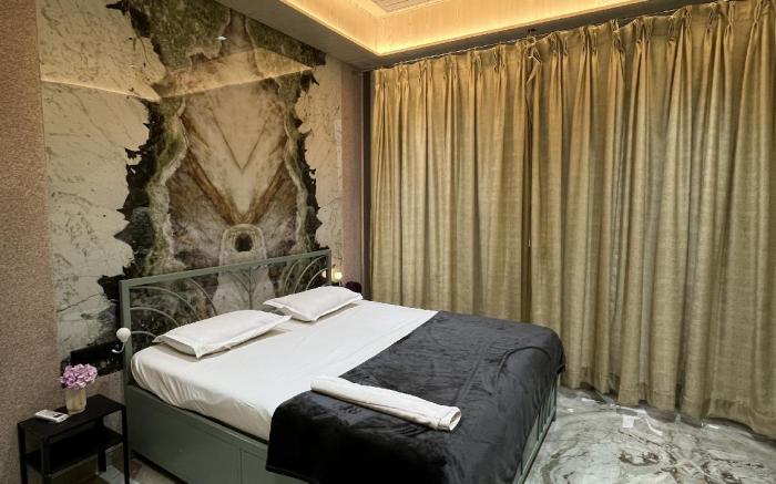 MOUNATINCREST VILLA LONAVALA