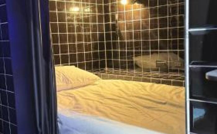 16 Post Station Single Tour